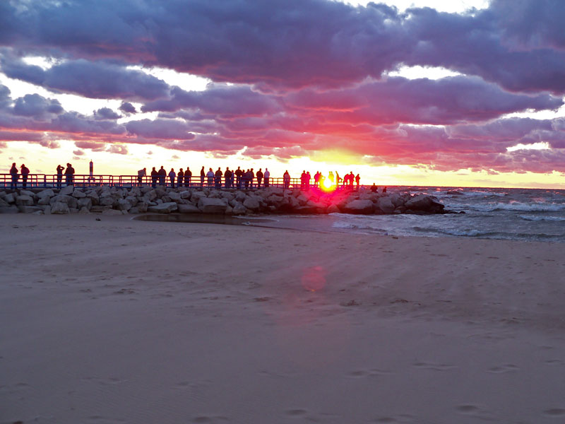 sunset holland pier