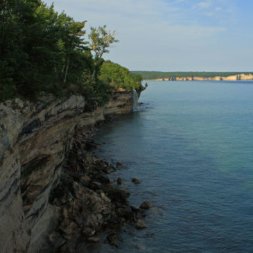 Spray Falls Hike – Pictured Rocks National Lakeshore